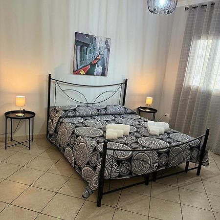 La Casa Del Mulino Apartment Катания Екстериор снимка