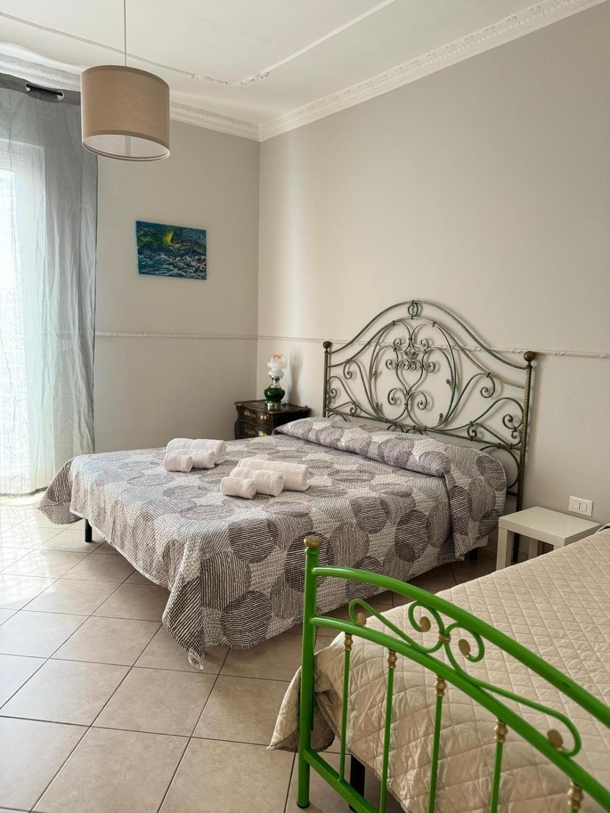 La Casa Del Mulino Apartment Катания Екстериор снимка
